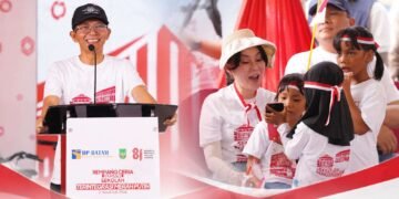 Pemasangan tiang pancang perdana Sekolah Terintegrasi Merah Putih di Rempang Batam