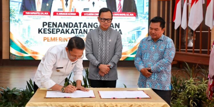 Penandatanganan kerja sama Pemko Batam dan APINDO untuk penyerapan tenaga kerja lokal